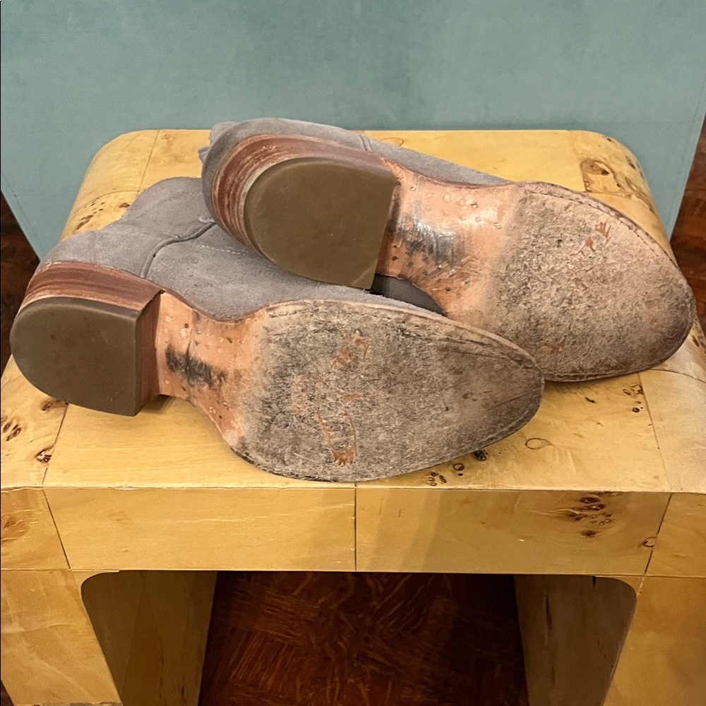 FreeBird Zamora Gray/Tan Suede Ankle Boots - Picture 3 of 4